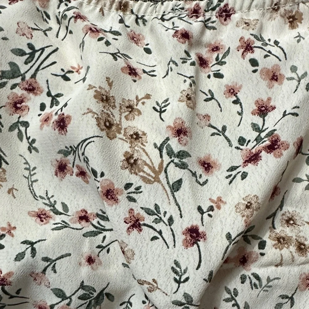 Floral Puff Sleeve Crop Top - Picture 3 of 5